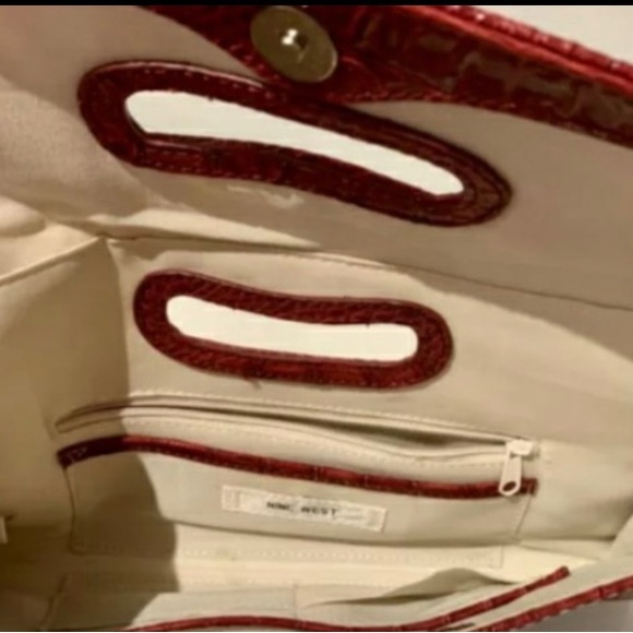 Nine West Ruby Ted Clutch - Picture 4 of 4